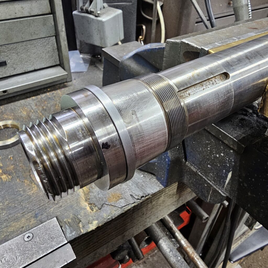 With a one micron indicator, I measured the clearence in the bearing with inner slightly tighten (pushed up the taper) via the spindle shaft nut