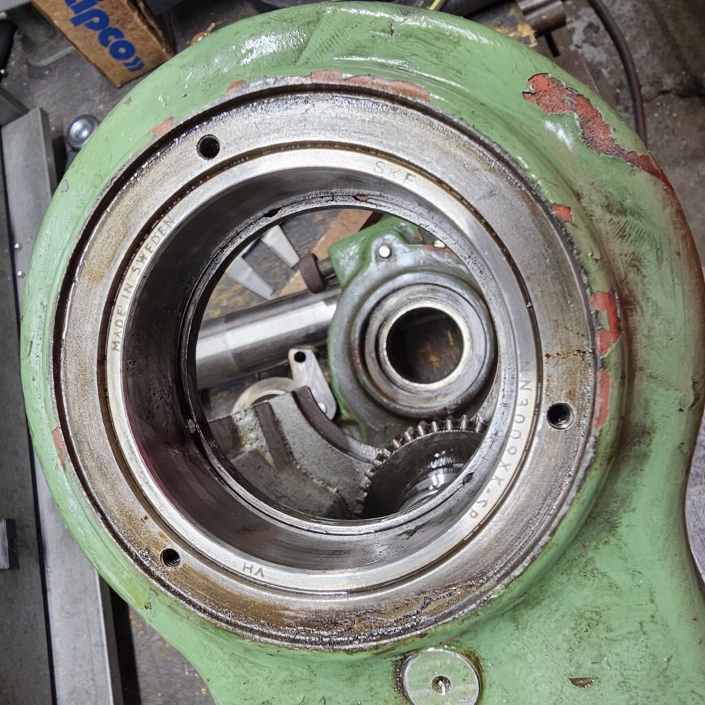 installing lathe spindle taper mount roller bearings